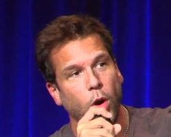 WHAT IS THE ZODIAC SIGN OF DANE COOK?
